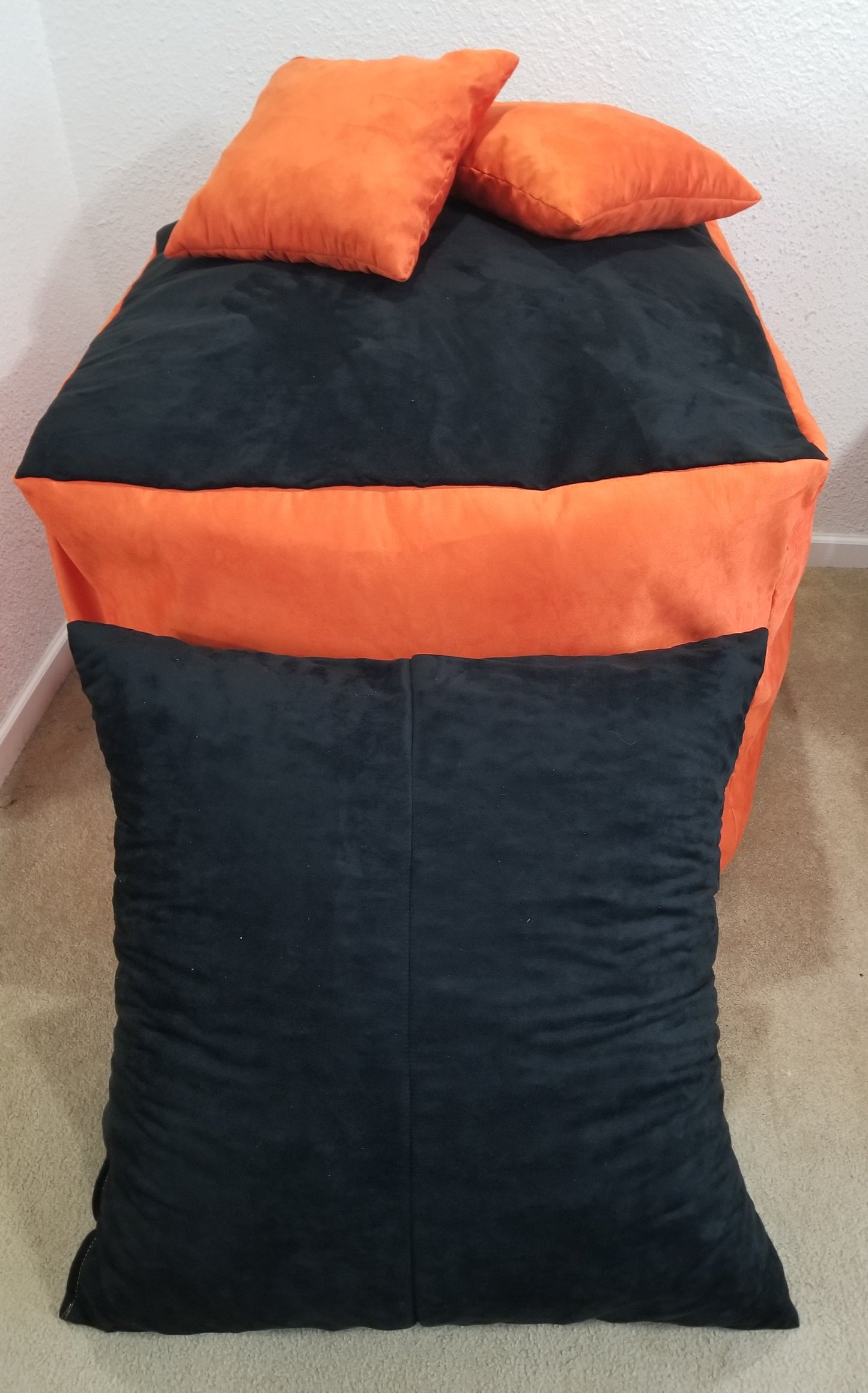 The Nesting Chair Set & Cap In Orange And Black Microfiber