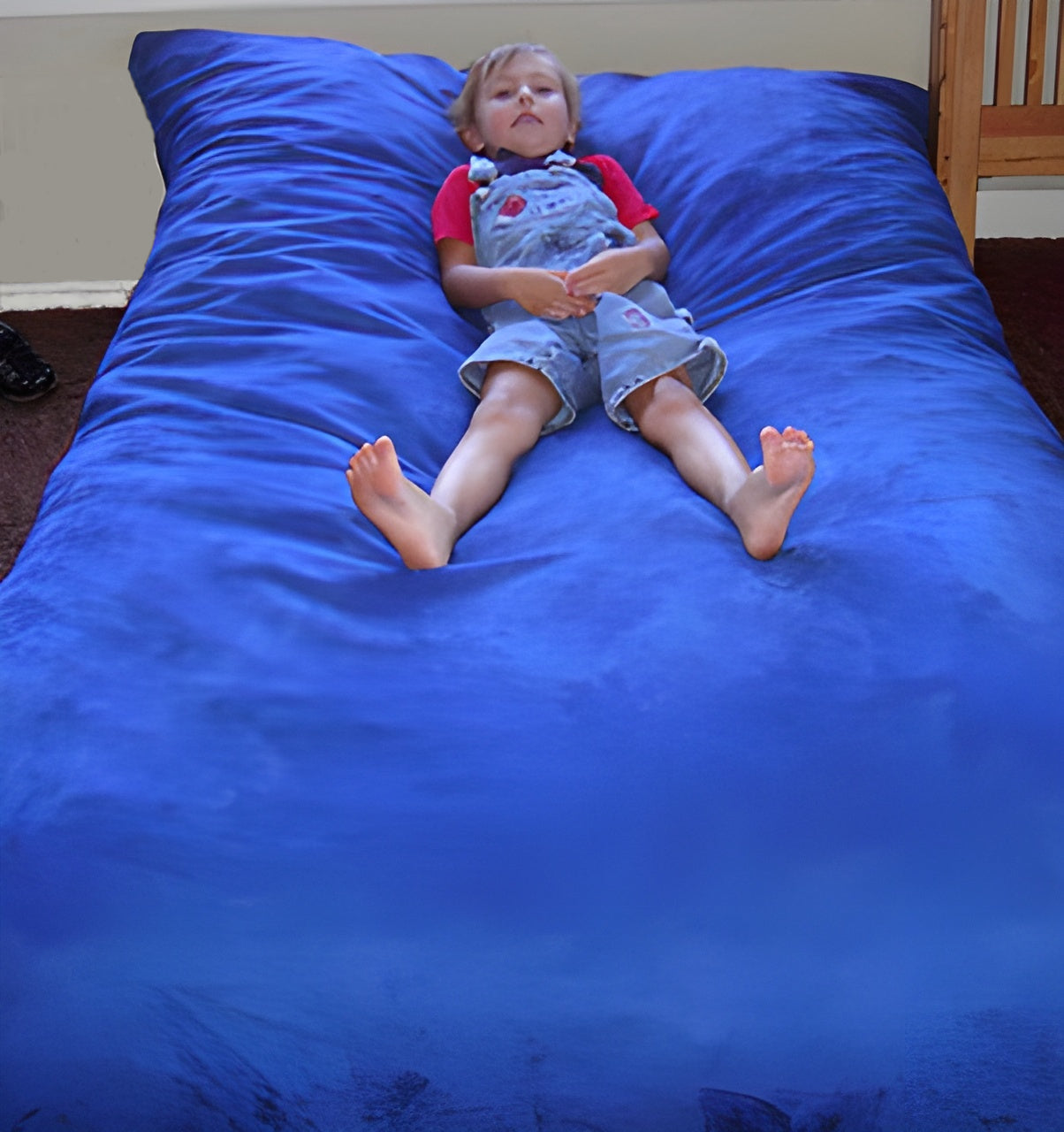 The Full Hug Bed & Crash Pad In Sea Blue Microfiber