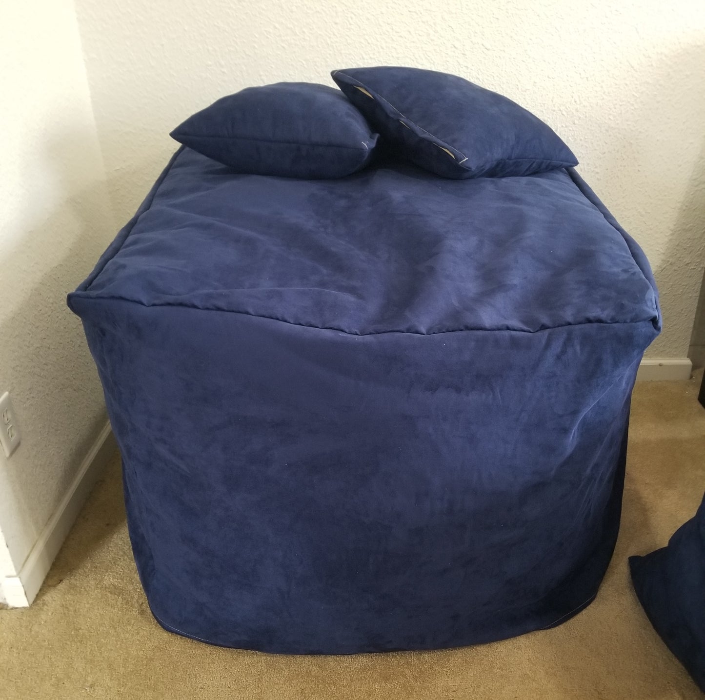 The Nesting Chair Set Fitted Protective Cap